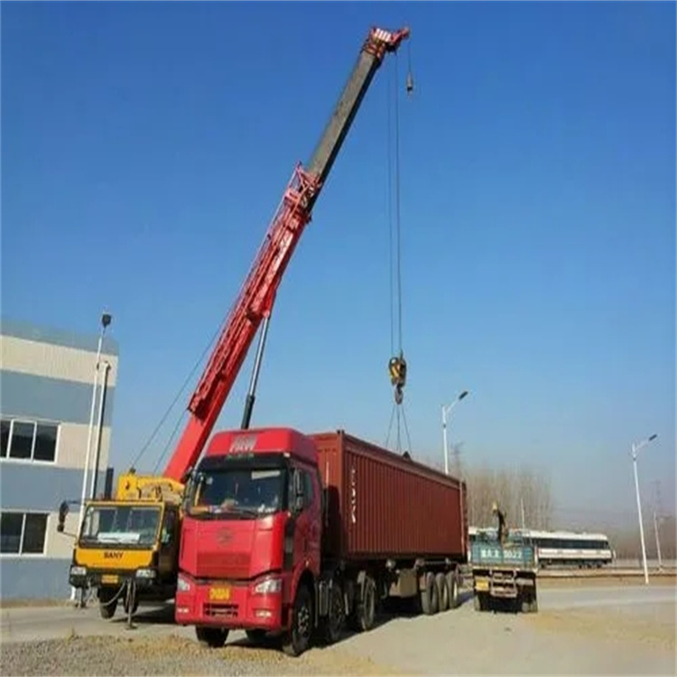 芜湖弋江路灯高空安装如何选吊车？租赁费用、施工流程及安全规范全解析